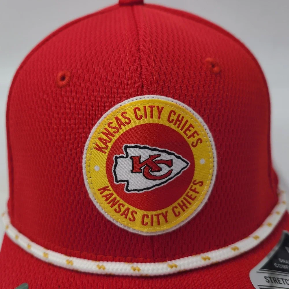 Kansas City Chiefs Hat Snapback New Era 9Seventy‎ Red Yellow Rope NFL Sideline